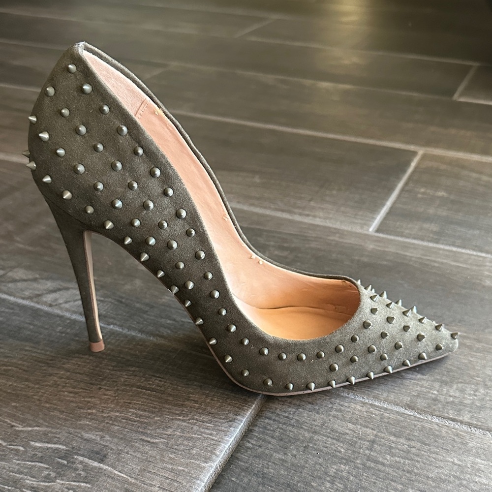 Steve Madden Daisie Spike Heels